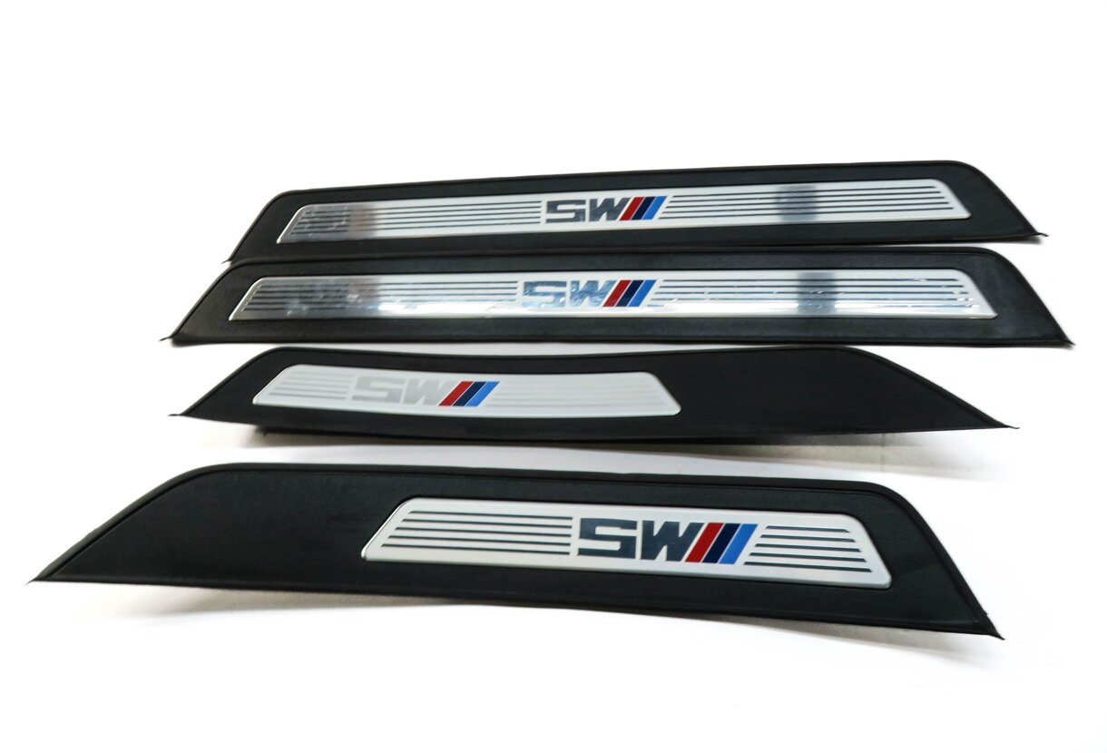 Thumbnail 2: 2013 BMW M5 ///M (F10) FRONT & REAR DOOR SILL SCUFF PANEL TRIM SET