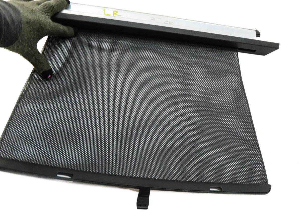 Thumbnail 5: 2011-2016 BMW 528i 535i 550i M5 (F10) LEFT REAR DOOR WINDOW PRIVACY SUN SHADE