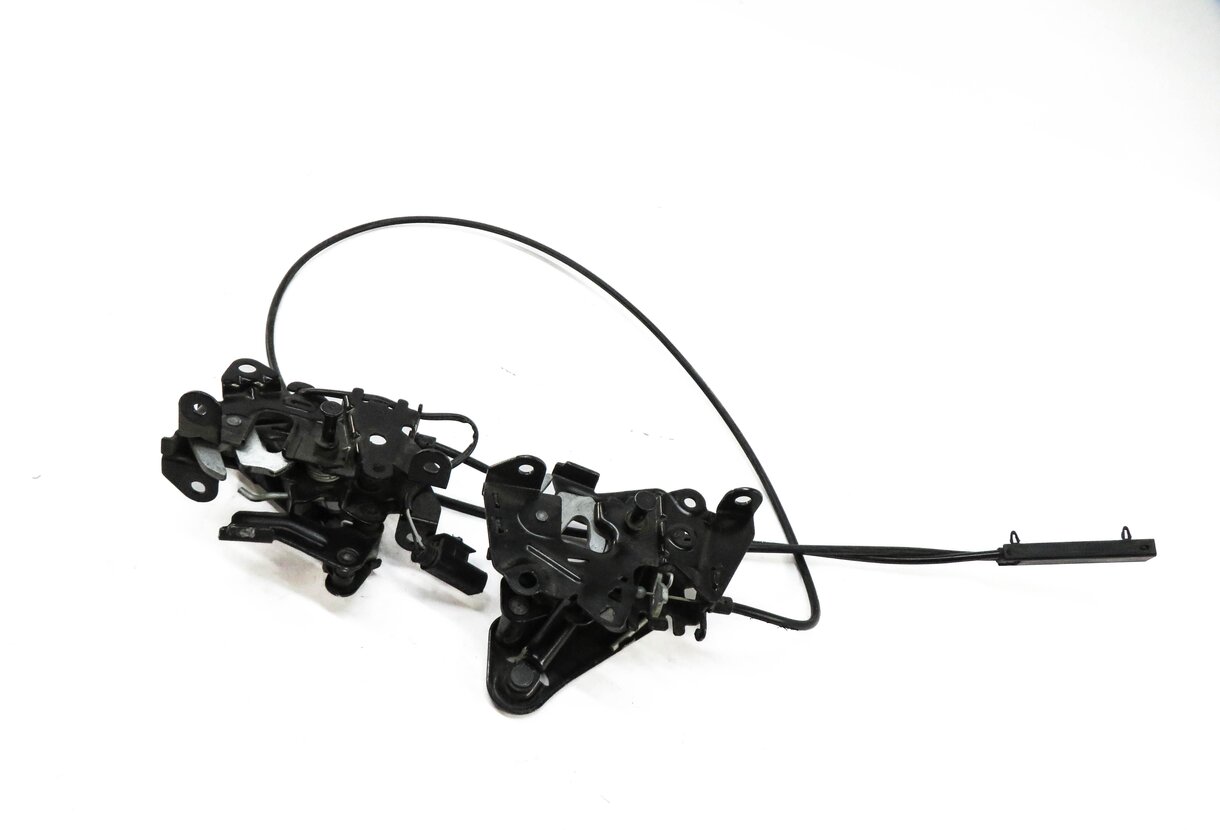 2013 BMW M5 ///M (F10) FRONT LEFT & RIGHT LOWER HOOD LOCK LATCH SET-2 w/ CABLE