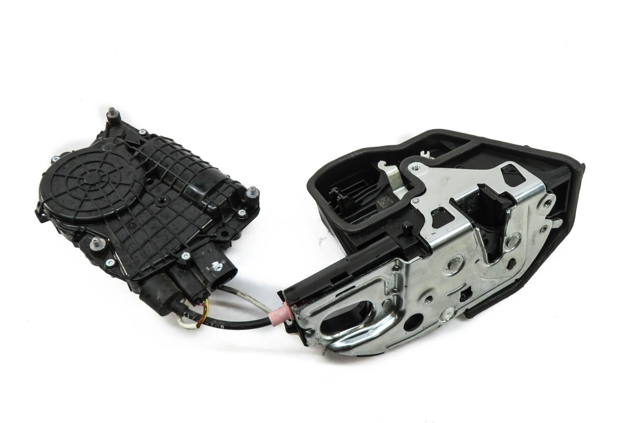 Thumbnail 3: 2011-2016 BMW 528i 535i 550i M5 (F10) RIGHT REAR SOFT CLOSE DOOR LOCK LATCH SET