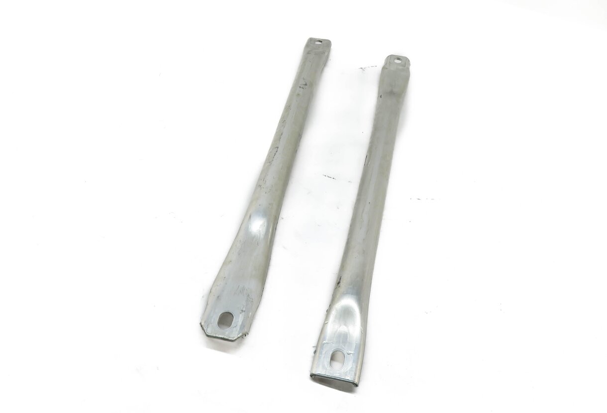 2013 BMW M5 ///M (F10) RADIATOR SUPPORT BRACE BAR BRACKET SET-2