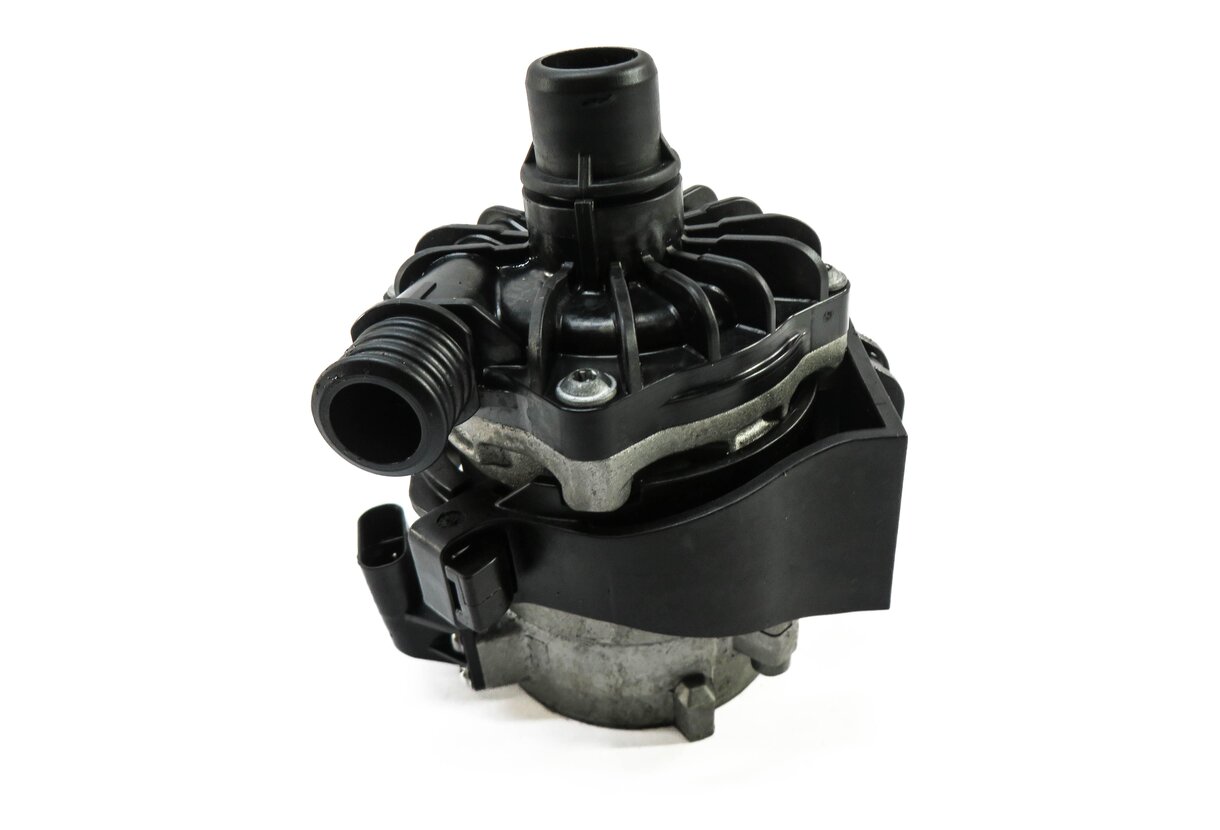 Thumbnail 2: 2012-2019 BMW M5 M6 ///M (F06 F10 F12 F13) 4.4L S63T ENGINE AUXILIARY WATER PUMP