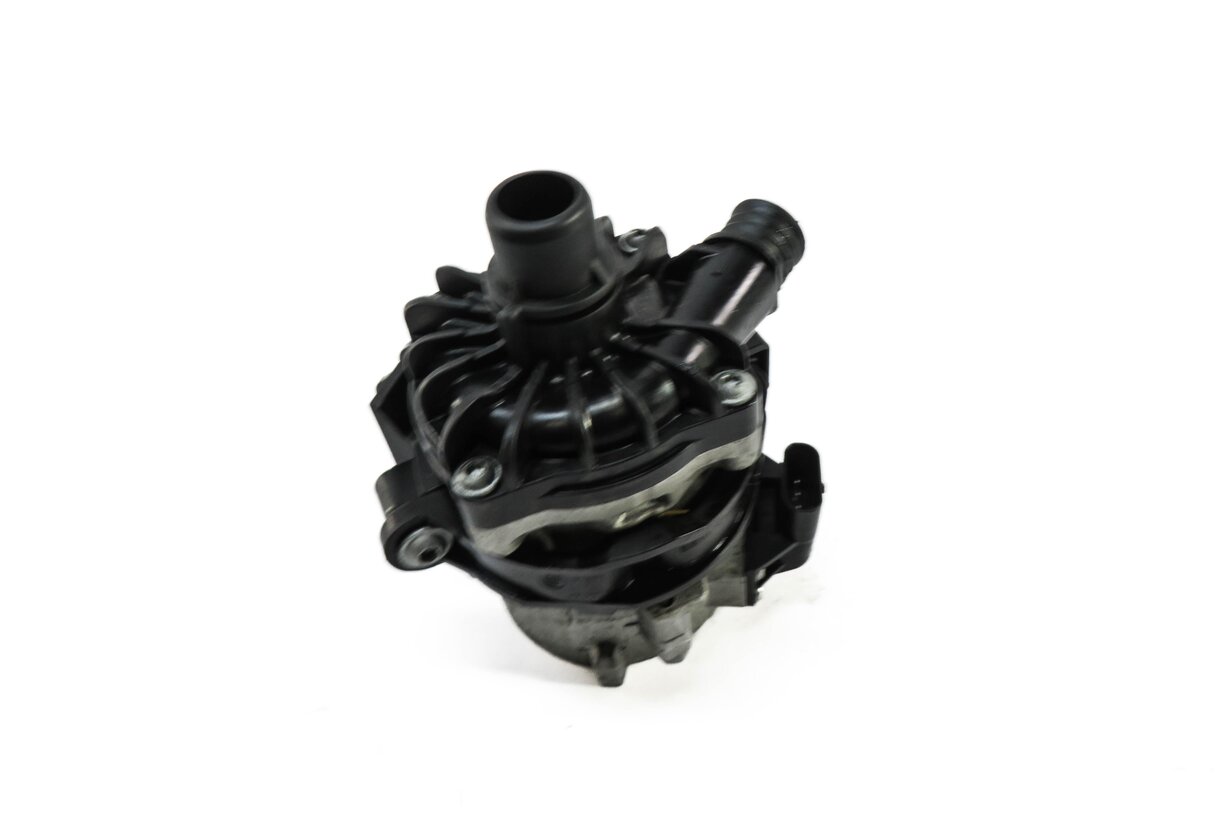 Thumbnail 3: 2012-2019 BMW M5 M6 ///M (F06 F10 F12 F13) 4.4L S63T ENGINE AUXILIARY WATER PUMP