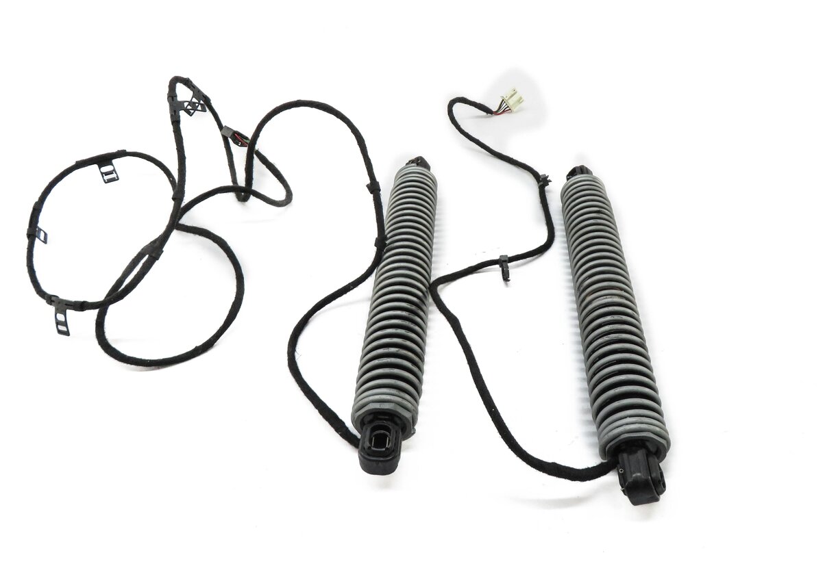 Thumbnail 3: 2013 BMW M5 ///M (F10) LEFT & RIGHT REAR TRUNK SHOCK STRUT SET-2 (ELECTRIC)