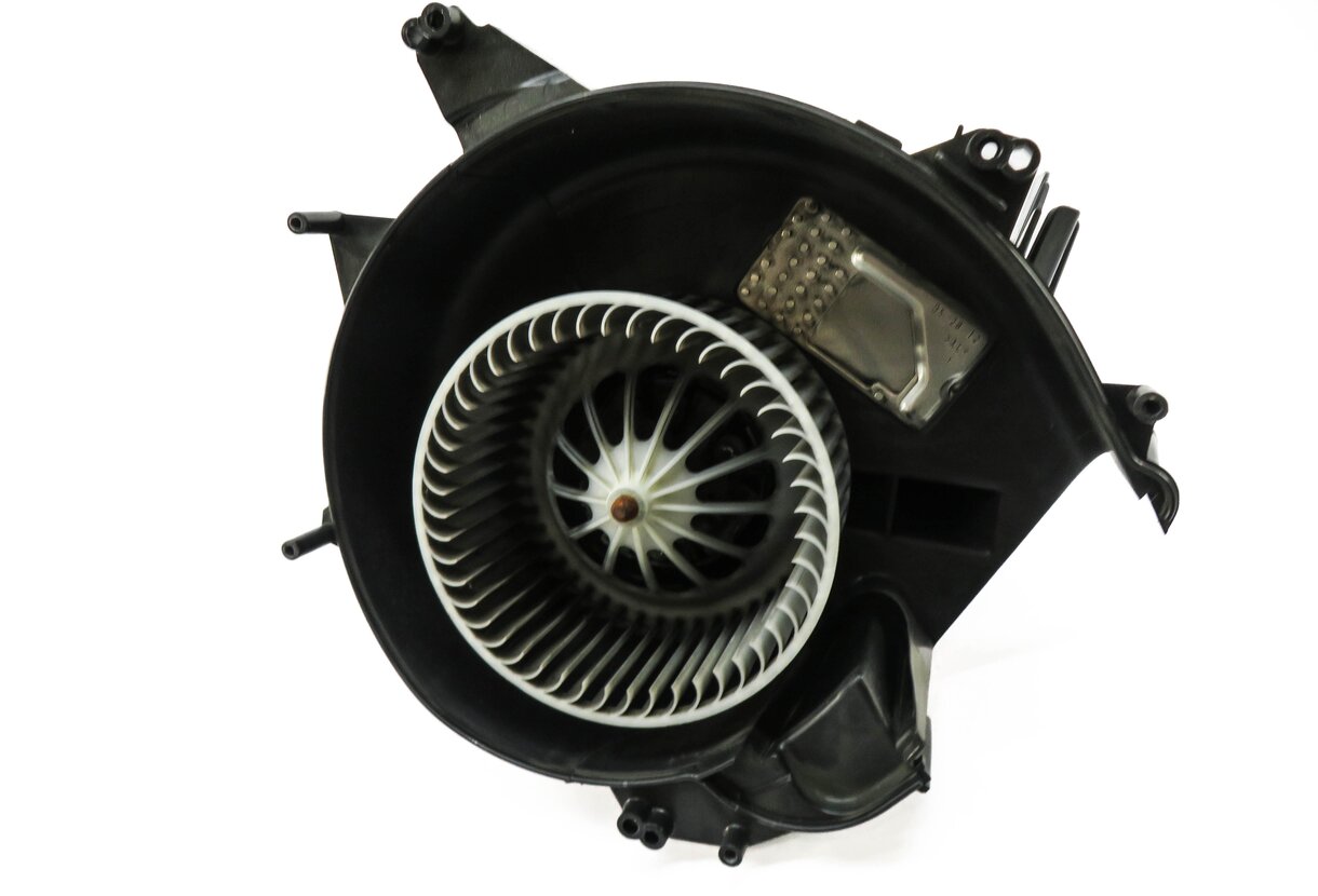 Thumbnail 3: 09-18 BMW 528i 535i 550i 640i M6 740i 750i 760i (F01 F06 F10 F12) BLOWER MOTOR