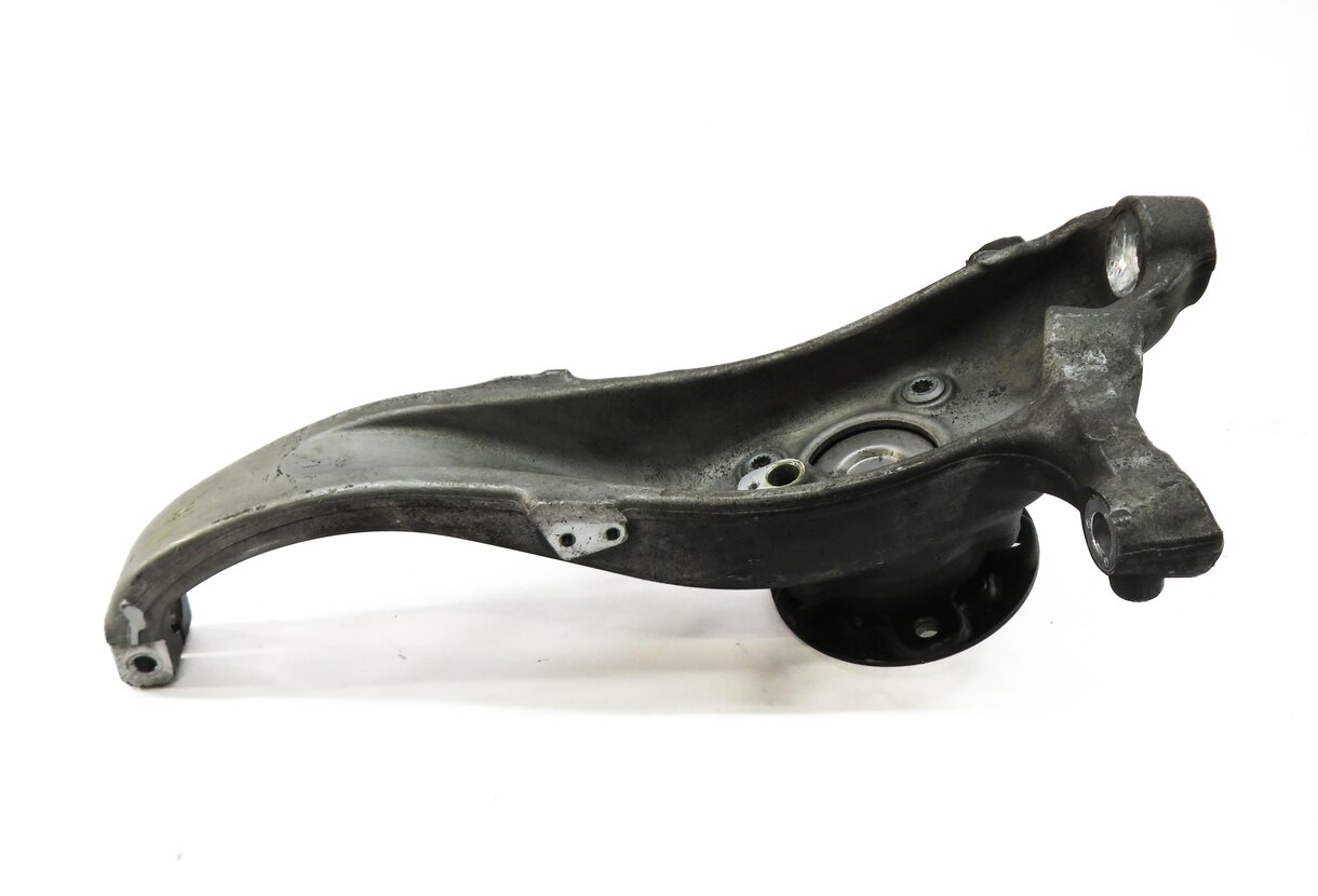 Thumbnail 2: 2012-2019 BMW M5 M6 ///M (F06 F10 F12 F13) RIGHT FRONT PASSENGER SPINDLE KNUCKLE