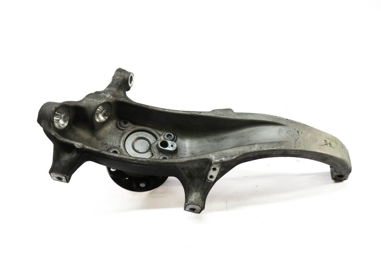 Thumbnail 3: 2012-2019 BMW M5 M6 ///M (F06 F10 F12 F13) RIGHT FRONT PASSENGER SPINDLE KNUCKLE