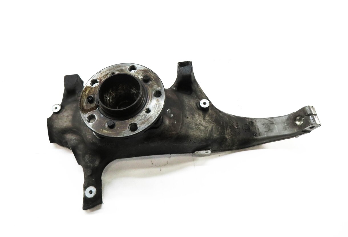Thumbnail 4: 2012-2019 BMW M5 M6 ///M (F06 F10 F12 F13) RIGHT FRONT PASSENGER SPINDLE KNUCKLE