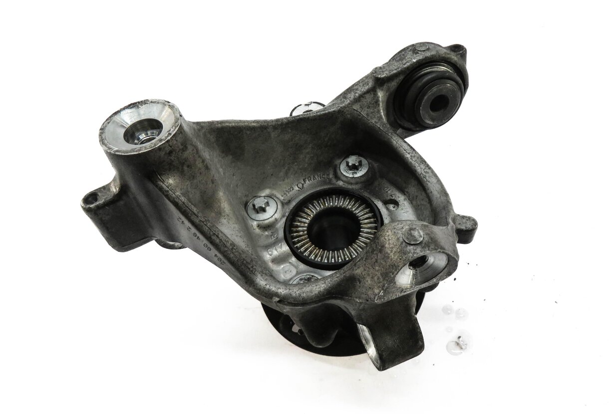Thumbnail 3: 2012-2019 BMW M5 M6 ///M (F06 F10) RIGHT PASSENGER REAR SPINDLE KNUCKLE HUB