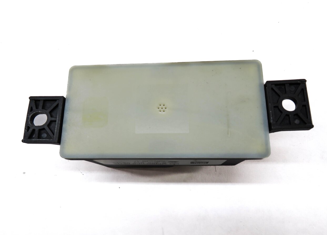 Thumbnail 3: 2017-2020 MERCEDES GLC43 GLC300 CLS (W257 X253) VOLTAGE CONVERTER MODULE
