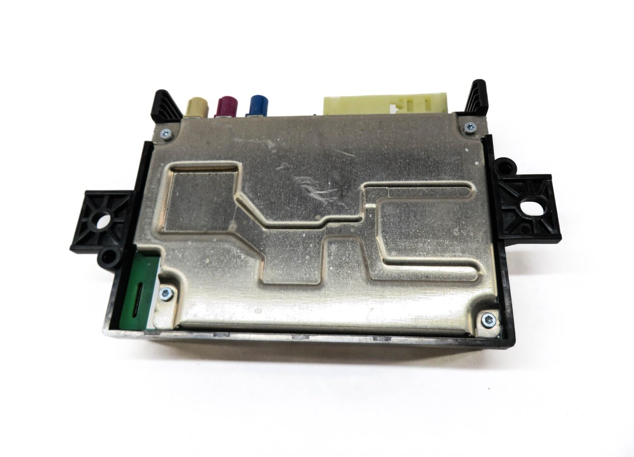 Thumbnail 3: 2017-2021 MERCEDES B / CLA / GLA / GLC / GLE - BLUETOOTH COMMUNICATION MODULE