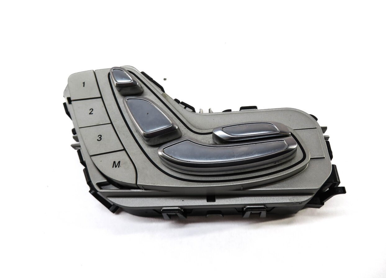Thumbnail 2: 2015-2021 MERCEDES C300 C350 C400 C450 C63 GLC300 (W205 X253) DRIVER SEAT SWITCH