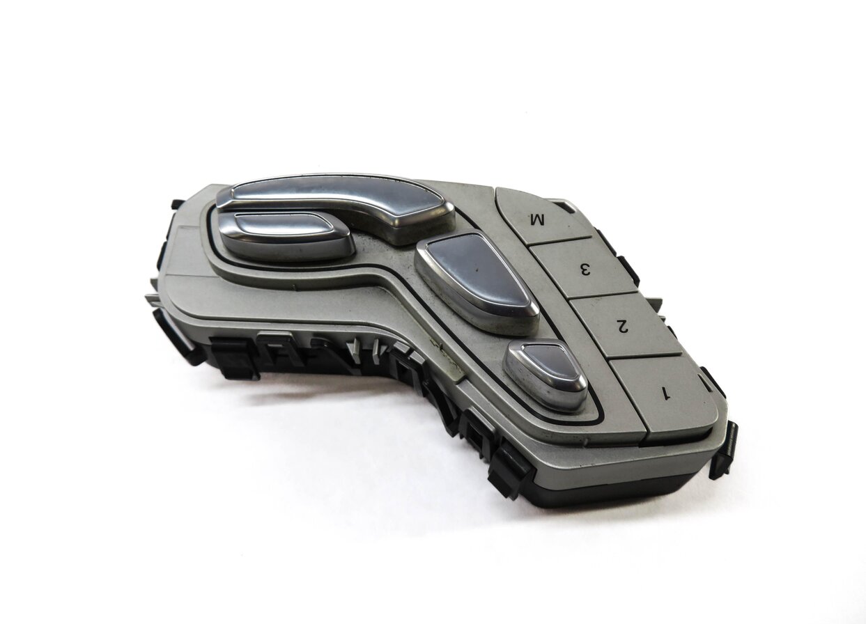 Thumbnail 3: 2015-2021 MERCEDES C300 C350 C400 C450 C63 GLC300 (W205 X253) DRIVER SEAT SWITCH