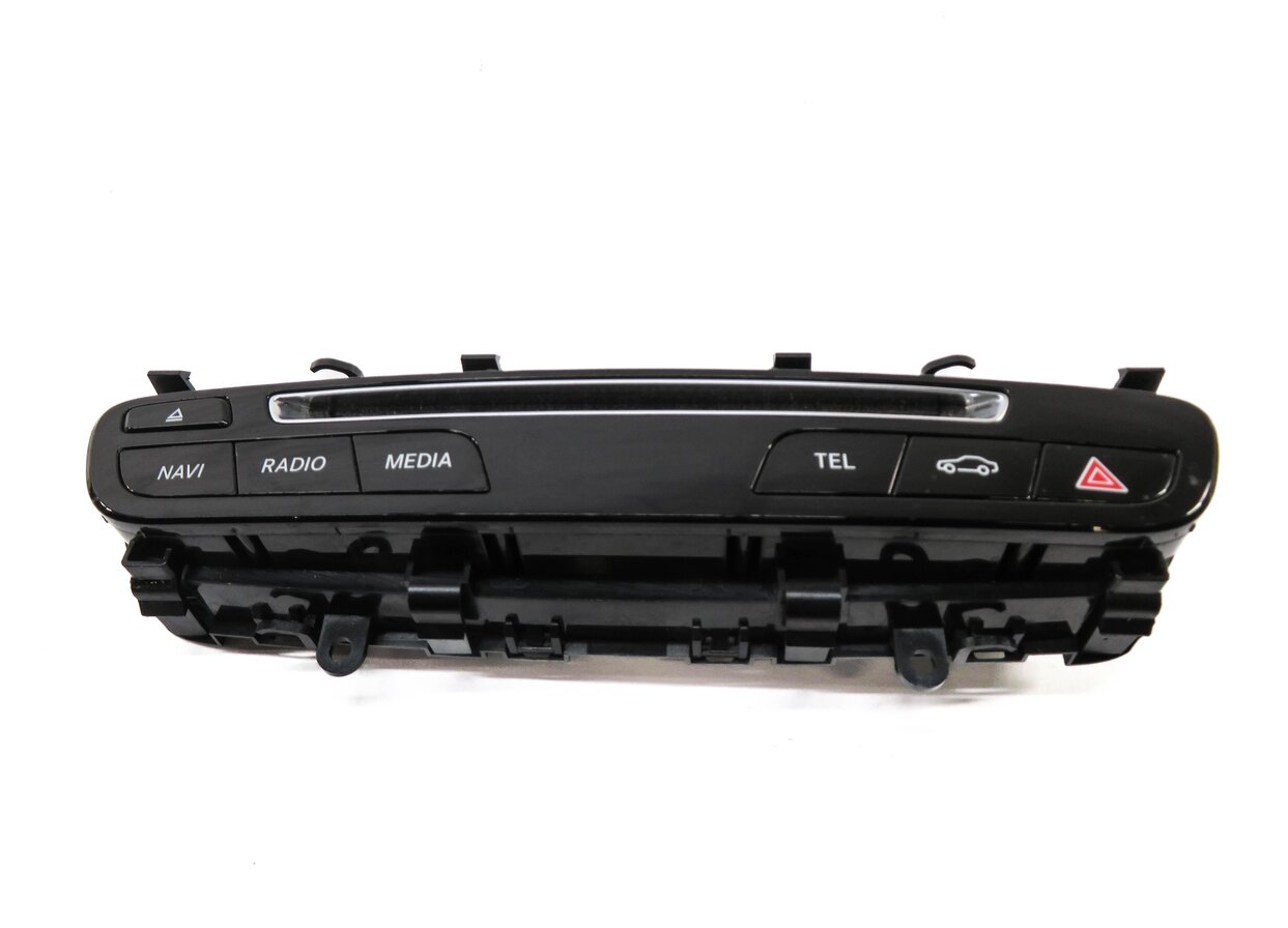 2015-2019 MERCEDES C63 C300 C400 GLC43 GLC300 (W205 X253) RADIO STEREO FACEPLATE