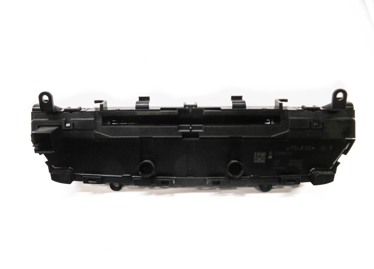 Thumbnail 3: 2015-2019 MERCEDES C63 C300 C400 GLC43 GLC300 (W205 X253) RADIO STEREO FACEPLATE