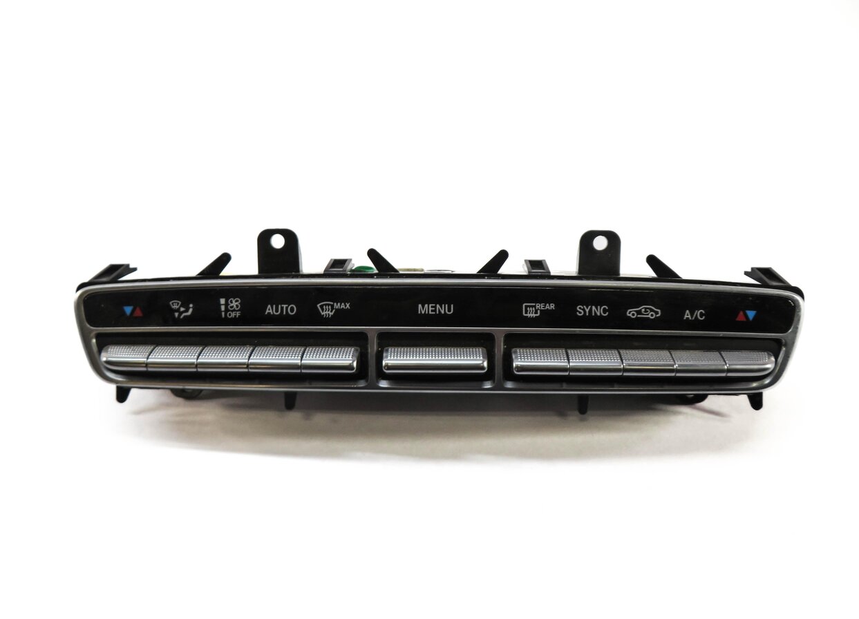 Thumbnail 2: 2015-2021 MERCEDES C300 C400 C450 GLC300 (W205 X253) TEMPERATURE CONTROL PANEL
