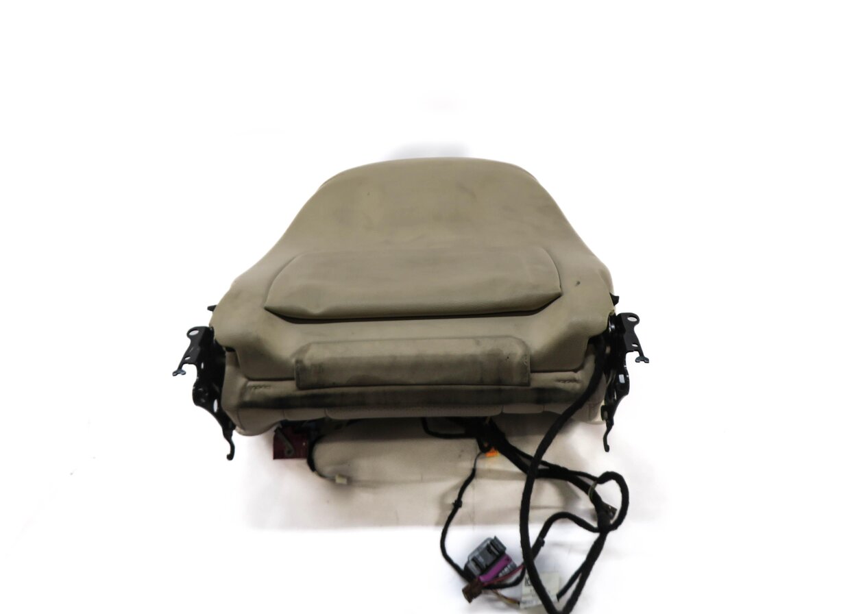 Thumbnail 4: 2017 MERCEDES GLC300 (X253) RIGHT FRONT PASSENGER UPPER TOP SEAT CUSHION (BEIGE)