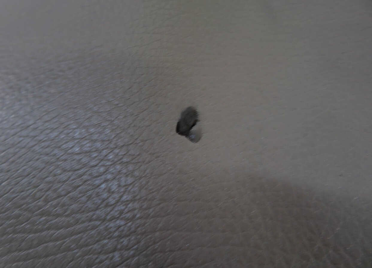 Thumbnail 6: 2017 MERCEDES GLC300 (X253) RIGHT FRONT PASSENGER UPPER TOP SEAT CUSHION (BEIGE)