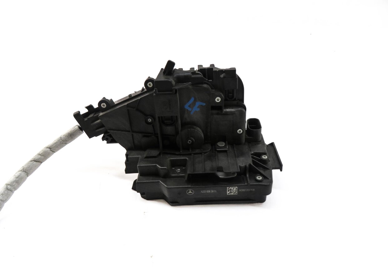 Thumbnail 2: 16-21 MERCEEDES GLC43 GLC63 GLC300 GLC350E (X253) LEFT FRONT DRIVER DOOR LATCH