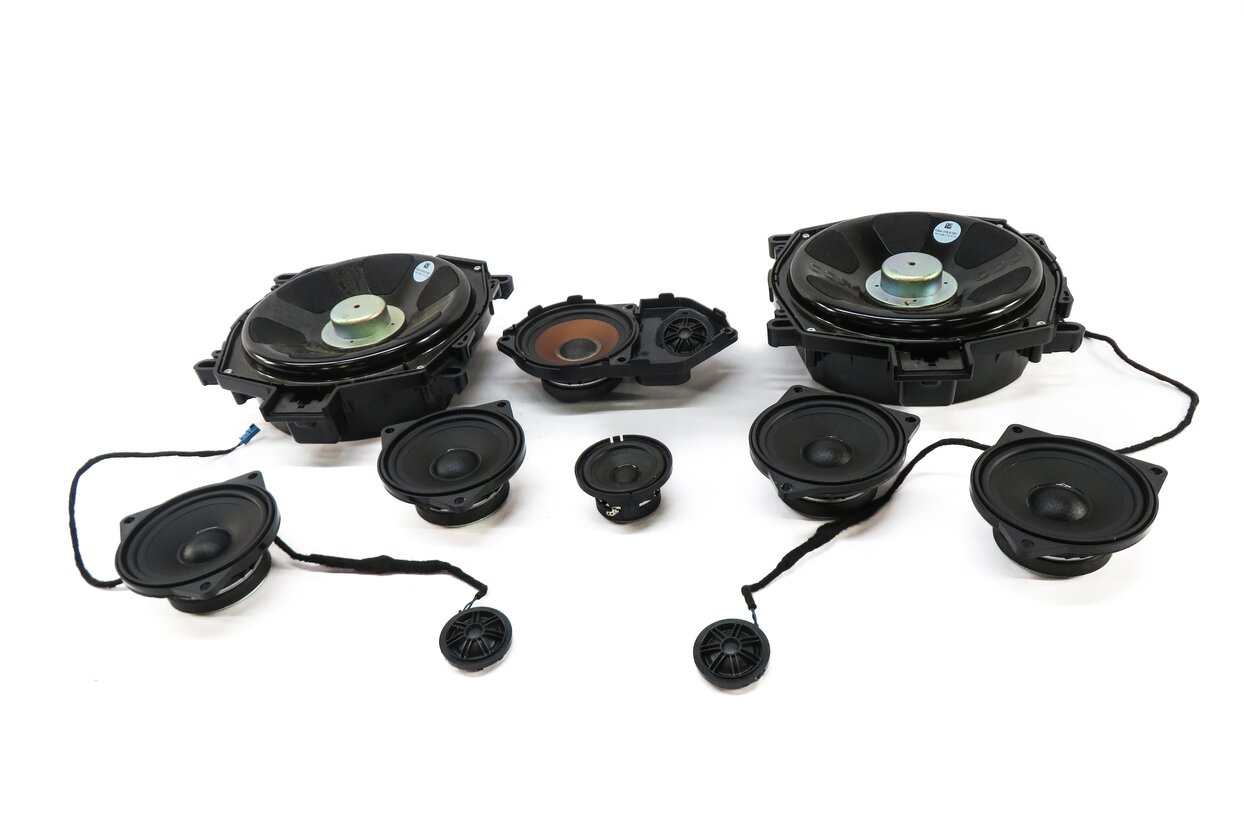 Thumbnail 2: 2012 BMW X5 (E70) RADIO STEREO SUB SUBWOOFER TWEETER SPEAKER SET
