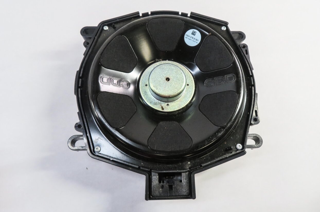 Thumbnail 4: 2012 BMW X5 (E70) RADIO STEREO SUB SUBWOOFER TWEETER SPEAKER SET