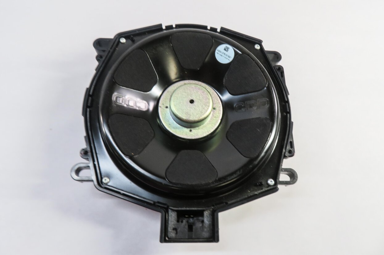 Thumbnail 5: 2012 BMW X5 (E70) RADIO STEREO SUB SUBWOOFER TWEETER SPEAKER SET