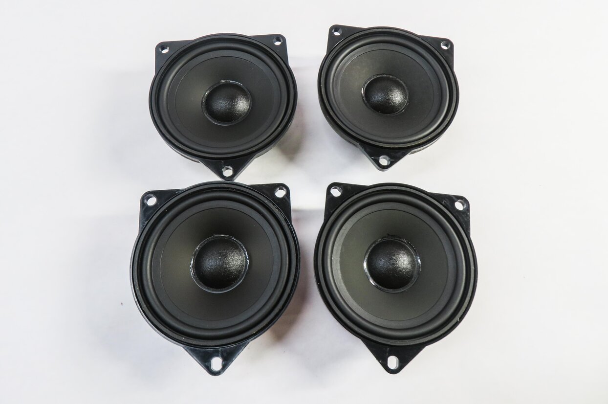 Thumbnail 7: 2012 BMW X5 (E70) RADIO STEREO SUB SUBWOOFER TWEETER SPEAKER SET