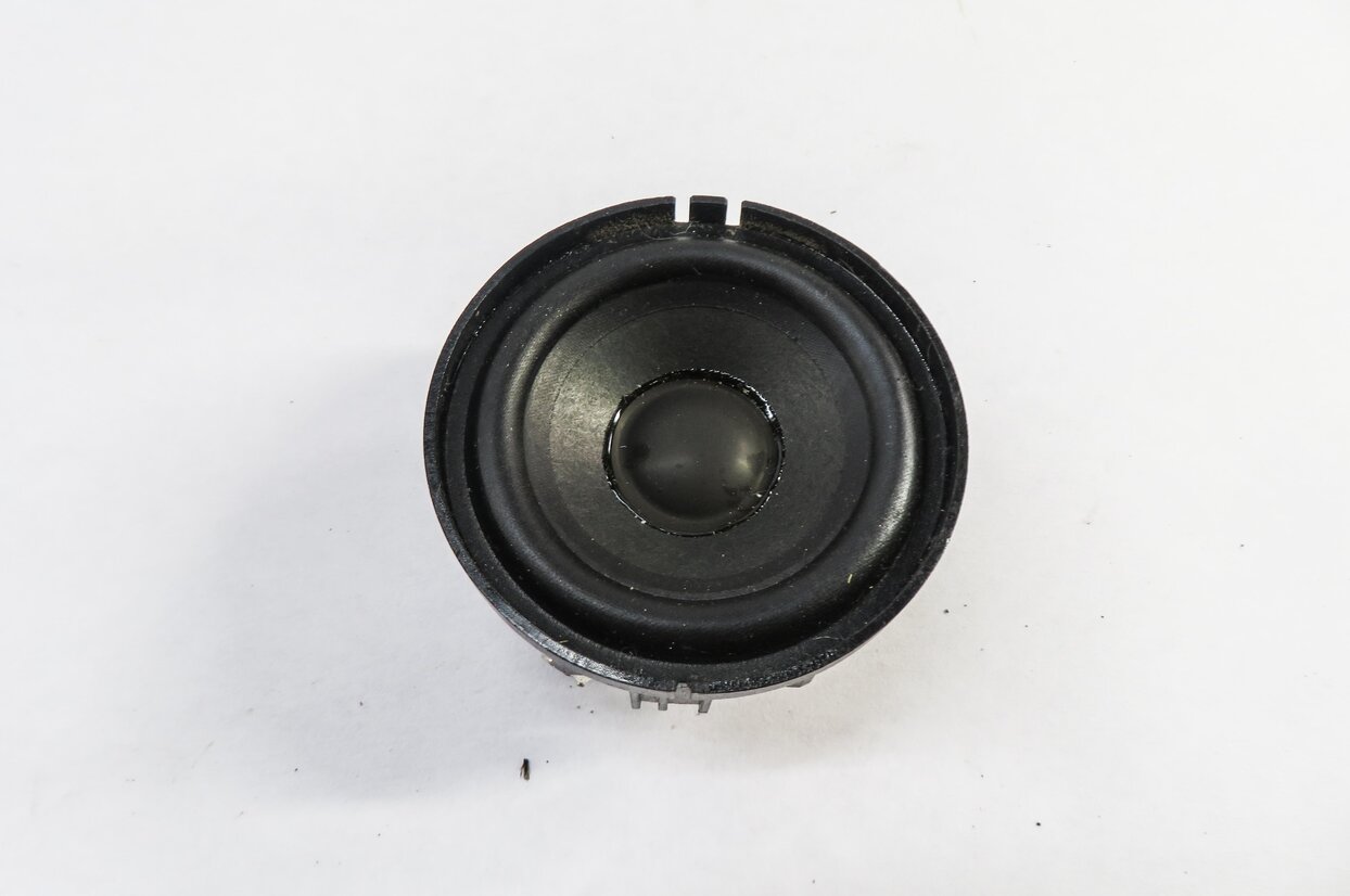 Thumbnail 8: 2012 BMW X5 (E70) RADIO STEREO SUB SUBWOOFER TWEETER SPEAKER SET