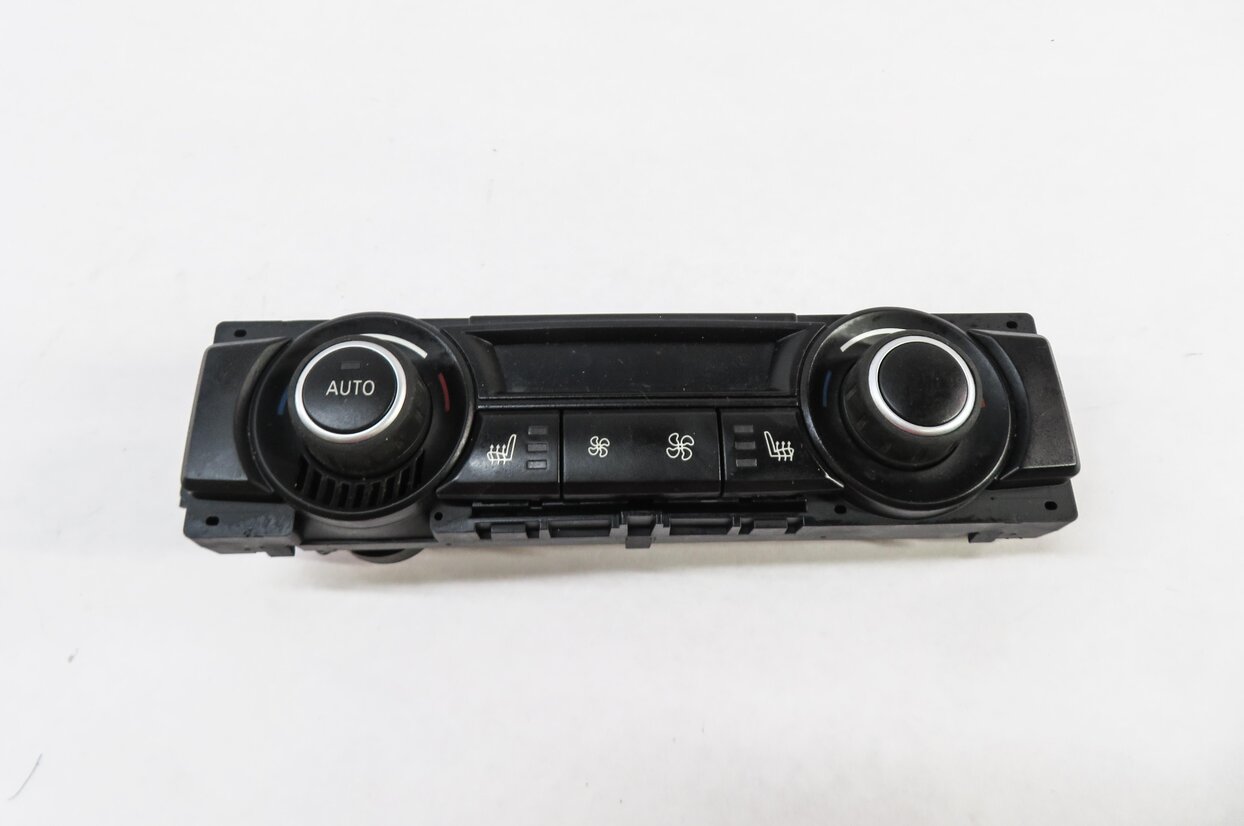 Thumbnail 2: 2007-2013 BMW X5 (E70) REAR HEATER A/C TEMPERATURE CLIMATE CONTROL (HEATED SEAT)