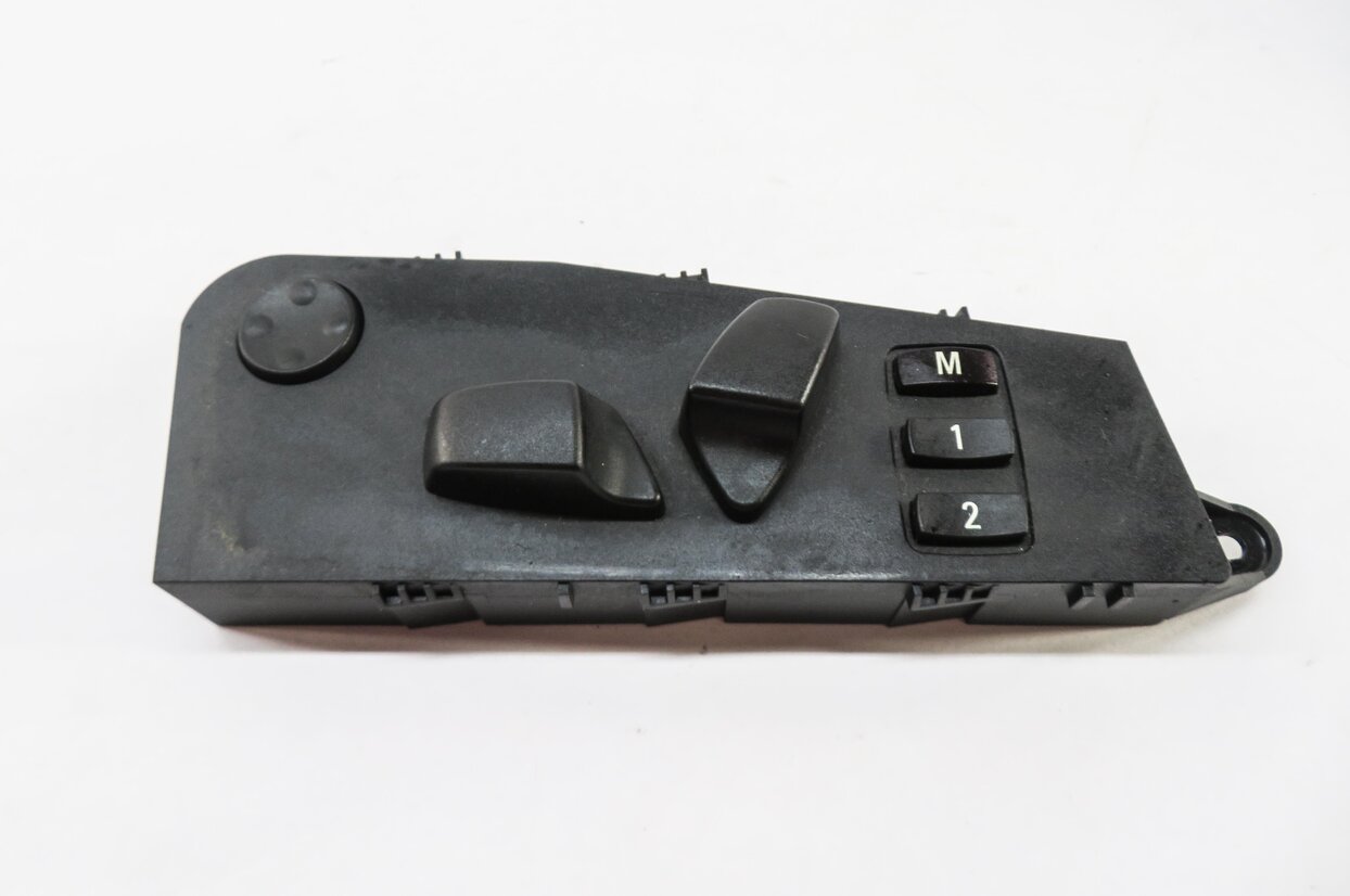 Thumbnail 2: 2012 BMW X5 (E70) LEFT FRONT DRIVER MEMORY SEAT ADJUSTMENT SWITCH BUTTON