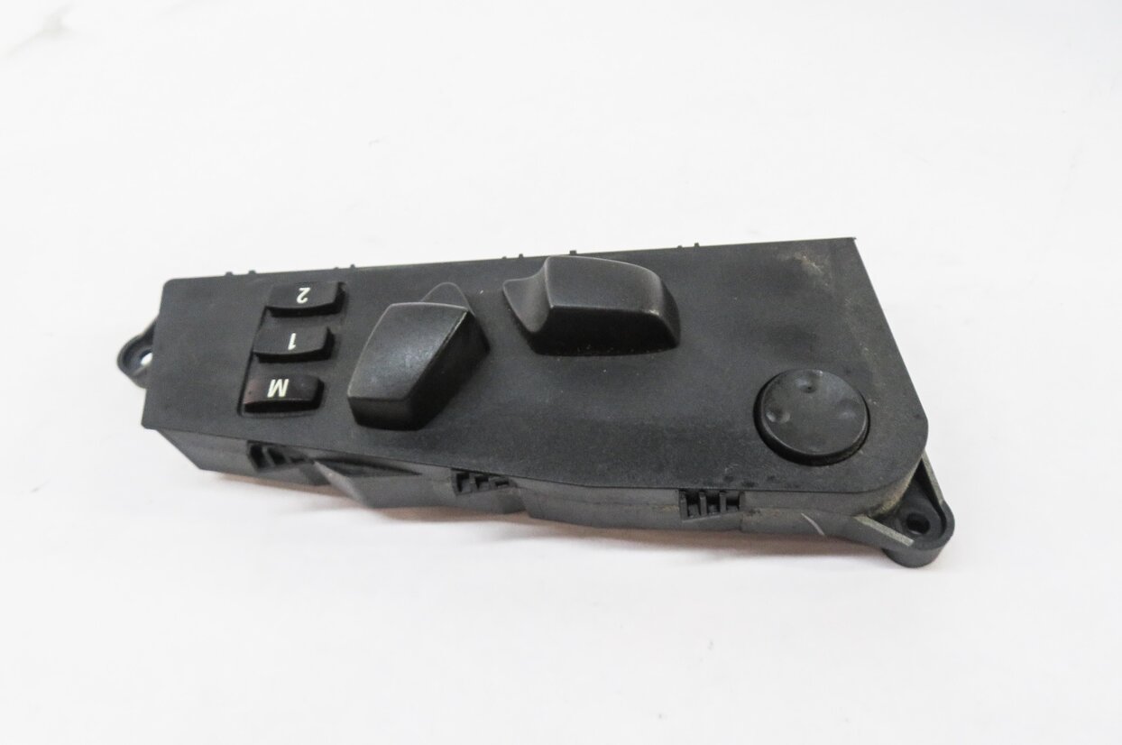 Thumbnail 3: 2012 BMW X5 (E70) LEFT FRONT DRIVER MEMORY SEAT ADJUSTMENT SWITCH BUTTON