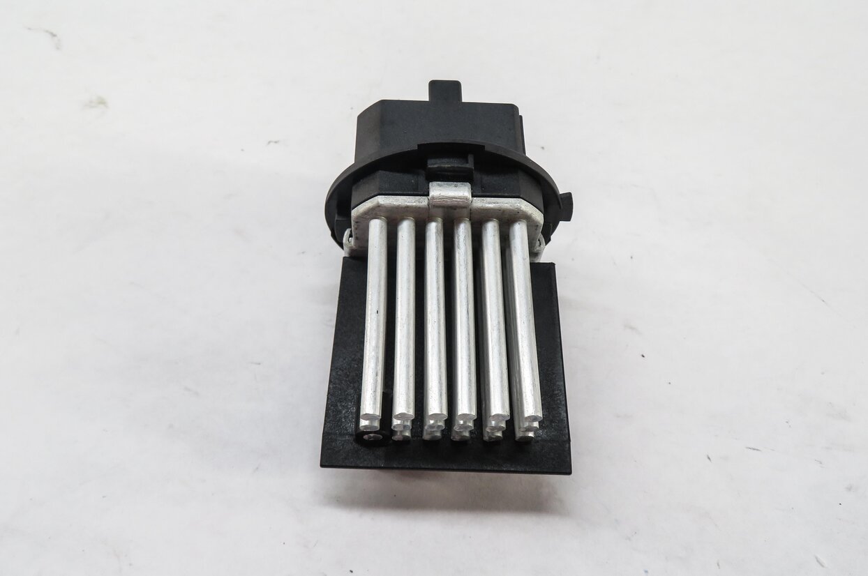 Thumbnail 2: 2012 BMW X5 (E70) REAR HEATER A/C BLOWER MOTOR RESISTOR