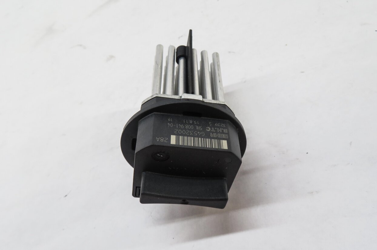 Thumbnail 4: 2012 BMW X5 (E70) REAR HEATER A/C BLOWER MOTOR RESISTOR