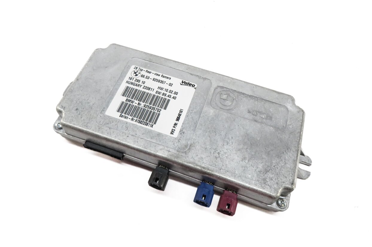 Thumbnail 1: 2012 BMW X5 (E70) TOP REARVIEW CAMERA CONTROL MODULE