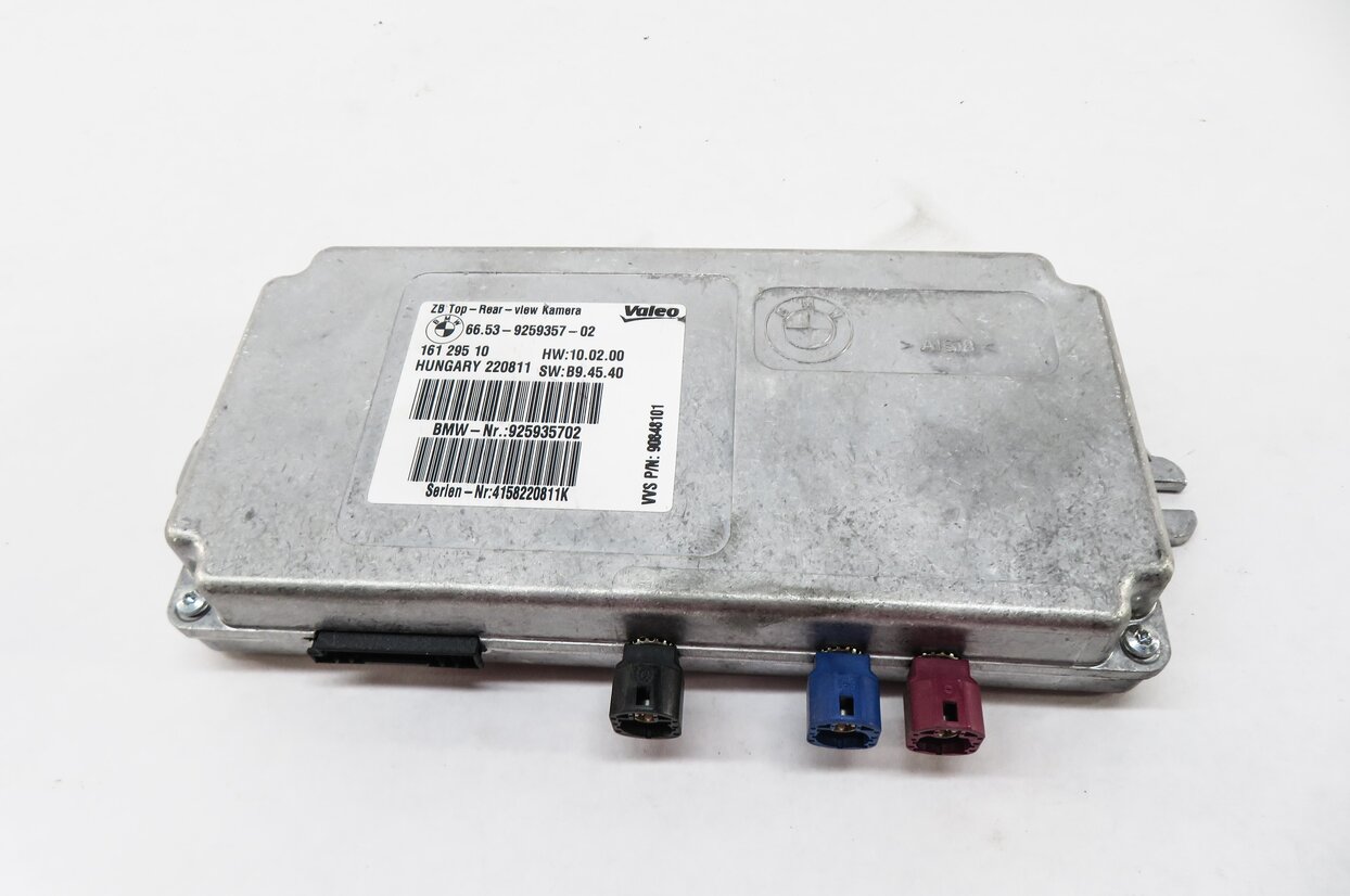 Thumbnail 2: 2012 BMW X5 (E70) TOP REARVIEW CAMERA CONTROL MODULE