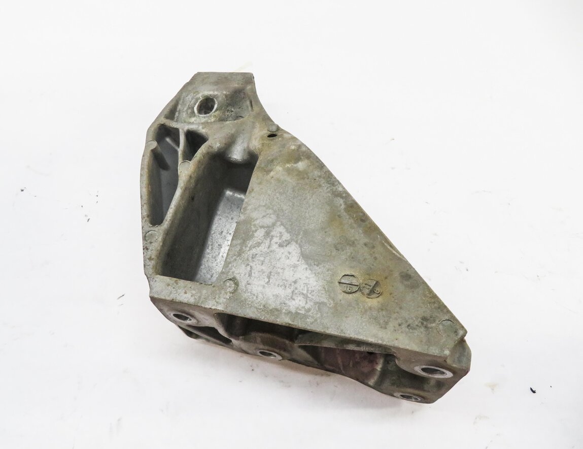 Thumbnail 4: 2012 BMW X5 (E70) 3.0L DIESEL ENGINE LEFT & RIGHT MOTOR MOUNT BRACKET SET-2