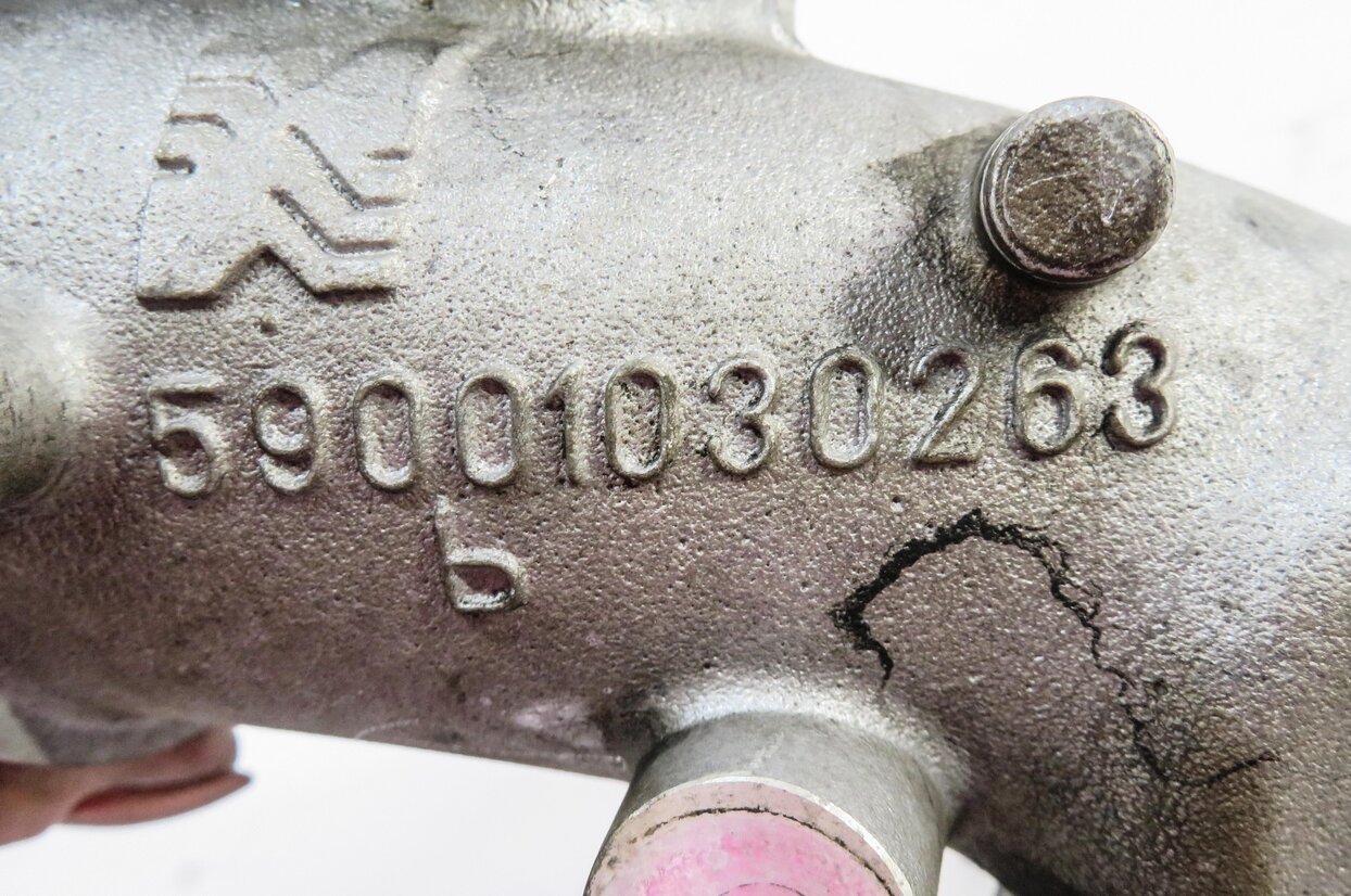 Thumbnail 7: 2012 BMW X5 (E70) 3.0L DIESEL ENGINE TURBOCHARGER INTAKE PIPE