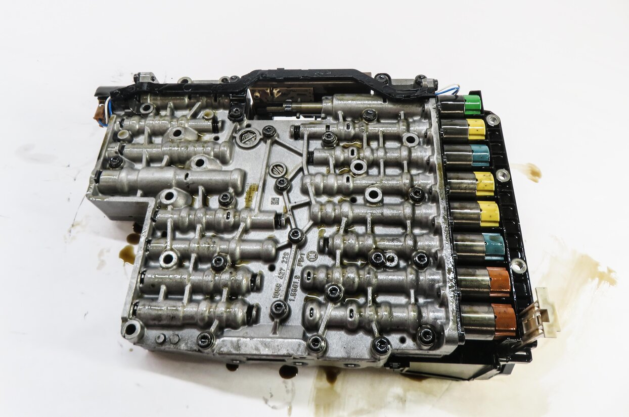 Thumbnail 5: 2012-2013 BMW X5 (E70) DIESEL - 6HP26 AUTOMATIC TRANSMISSION VALVE BODY