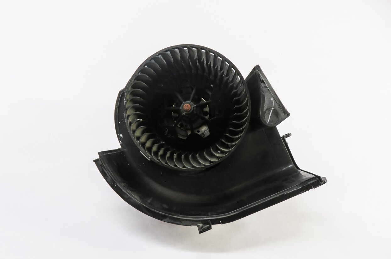 Thumbnail 2: 2007-2014 BMW X5 X6 X5M X6M (E70 / E71) FRONT HEATER A/C BLOWER FAN MOTOR