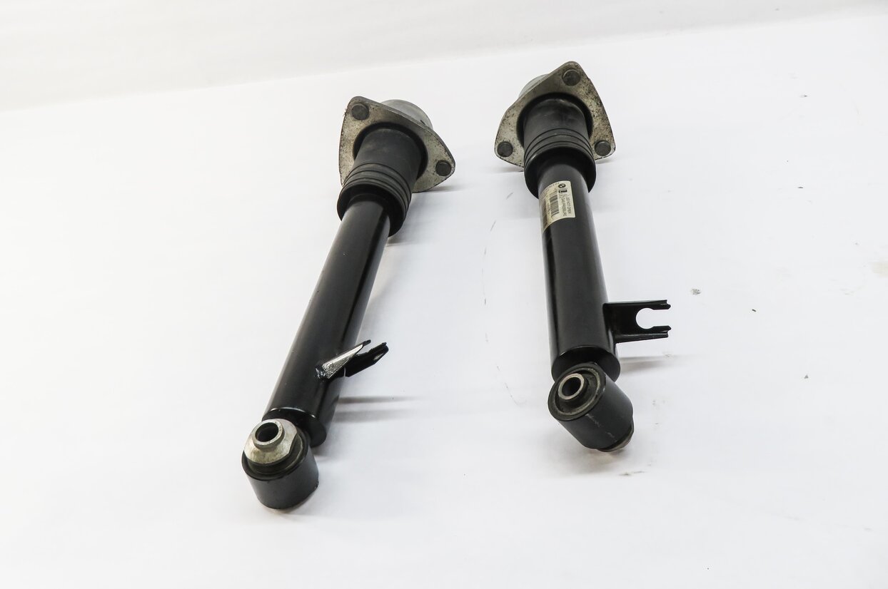 Thumbnail 2: 2012 BMW X5 (E70) LEFT & RIGHT REAR SUSPENSION SHOCK STRUT SET-2
