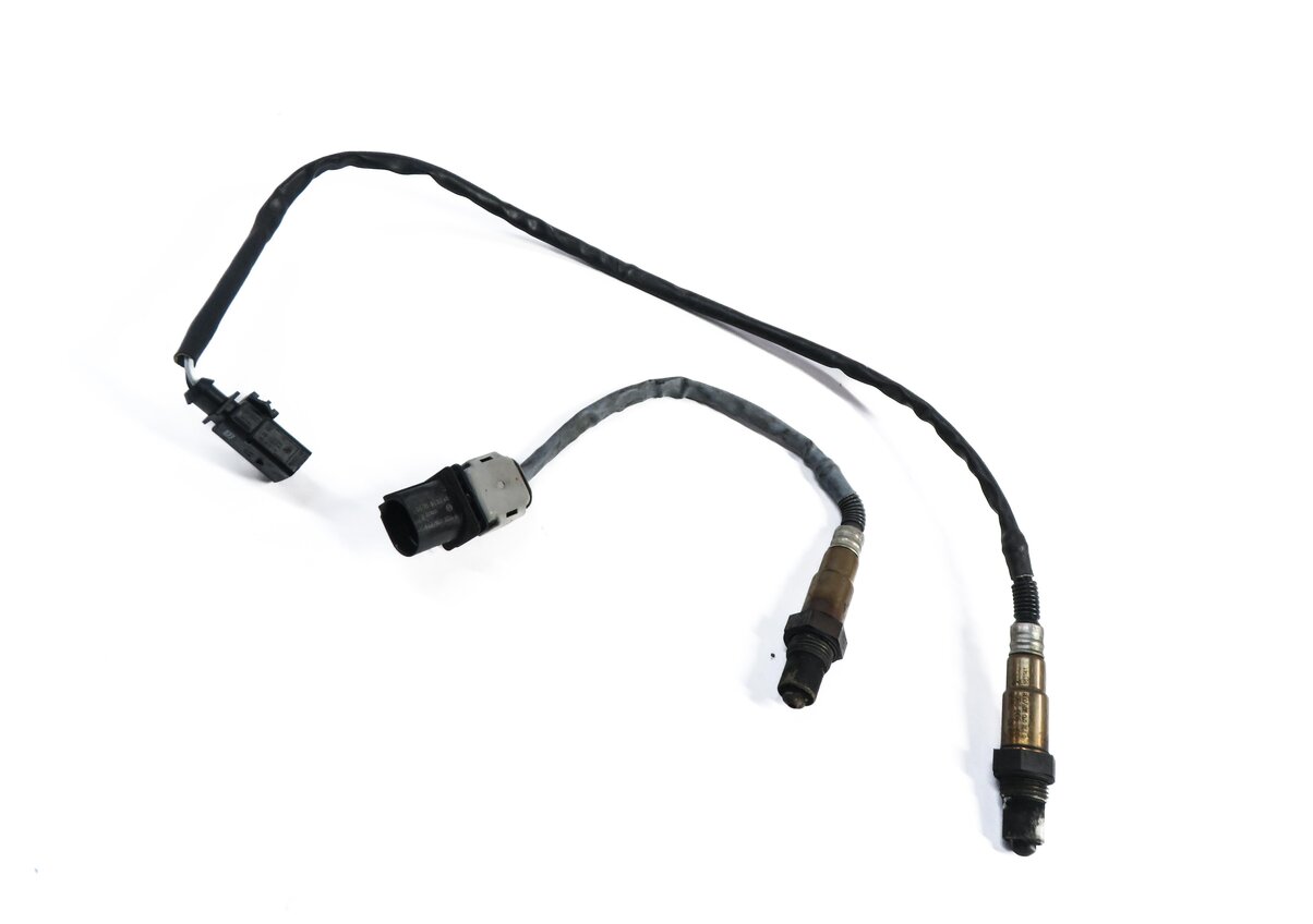 2010 AUDI A5 (B8 8T) PRE / POST CAT O2 OXYGEN LAMBDA PROBE SENSOR SET-2
