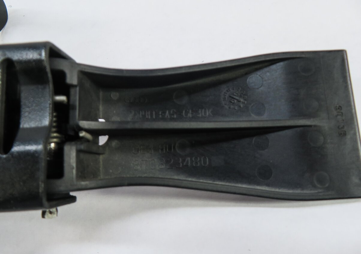 Thumbnail 5: 2010 AUDI A5 (B8 8T) FRONT HOOD SAFETY LATCH RELEASE LEVER HANDLE