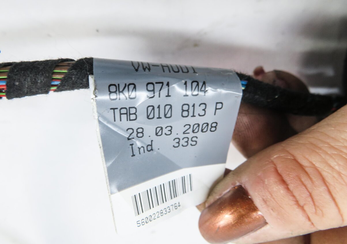 Thumbnail 4: 2010 AUDI A5 (B8 8T) REAR PDC PARK DISTANCE SENSOR SET-3 w/ HARNESS (GRAY)