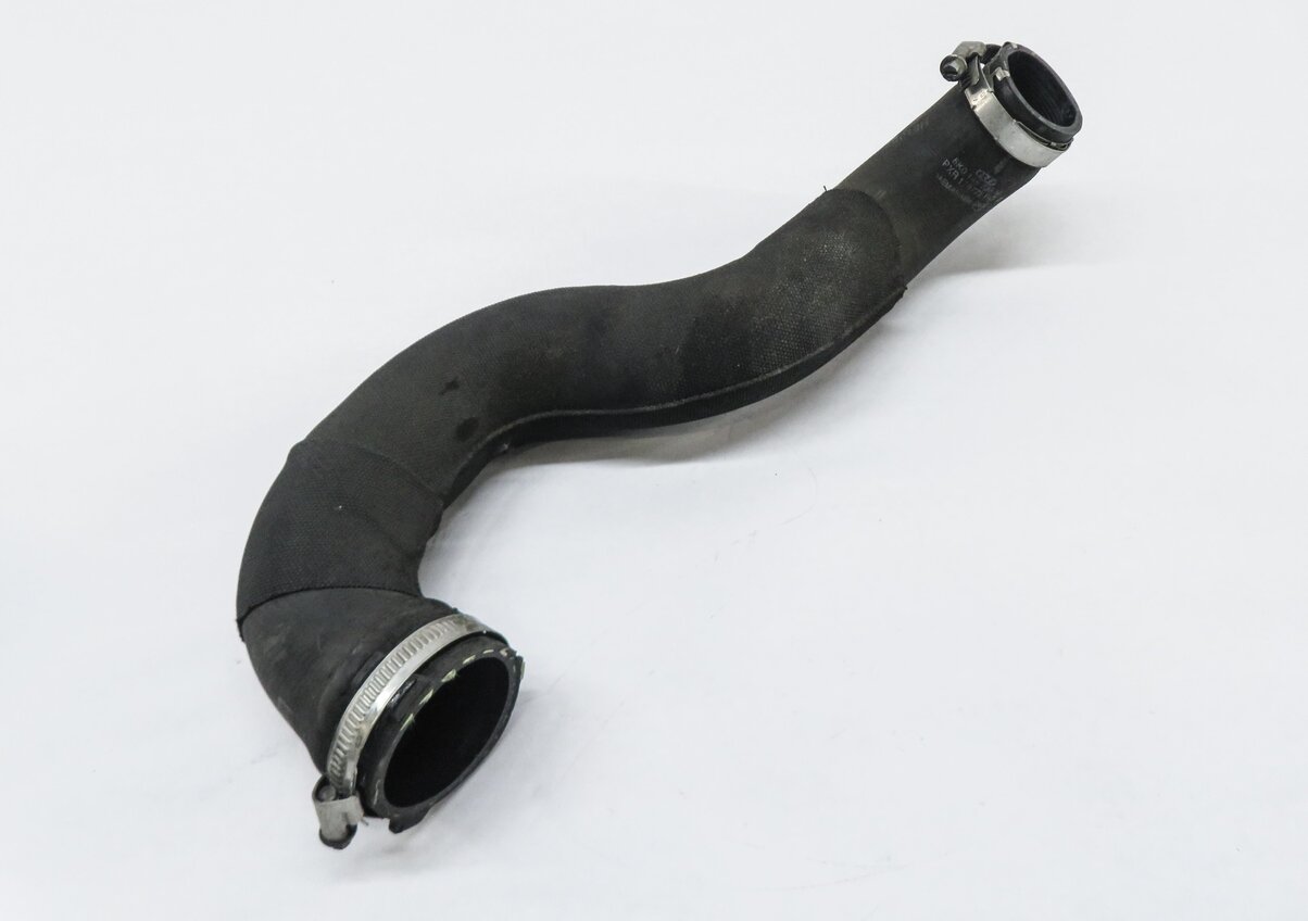 2010 AUDI A5 (B8 8T) 2.0L CAEB TURBO ENGINE RIGHT INTERCOOLER HOSE PIPE TUBE