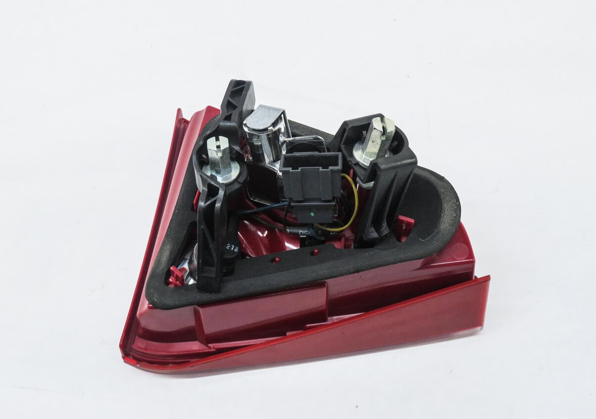 Thumbnail 5: 2008-2012 AUDI A5 S5 (B8 8T) RIGHT PASSENGER REAR TRUNK LED TAILLIGHT LIGHT LAMP