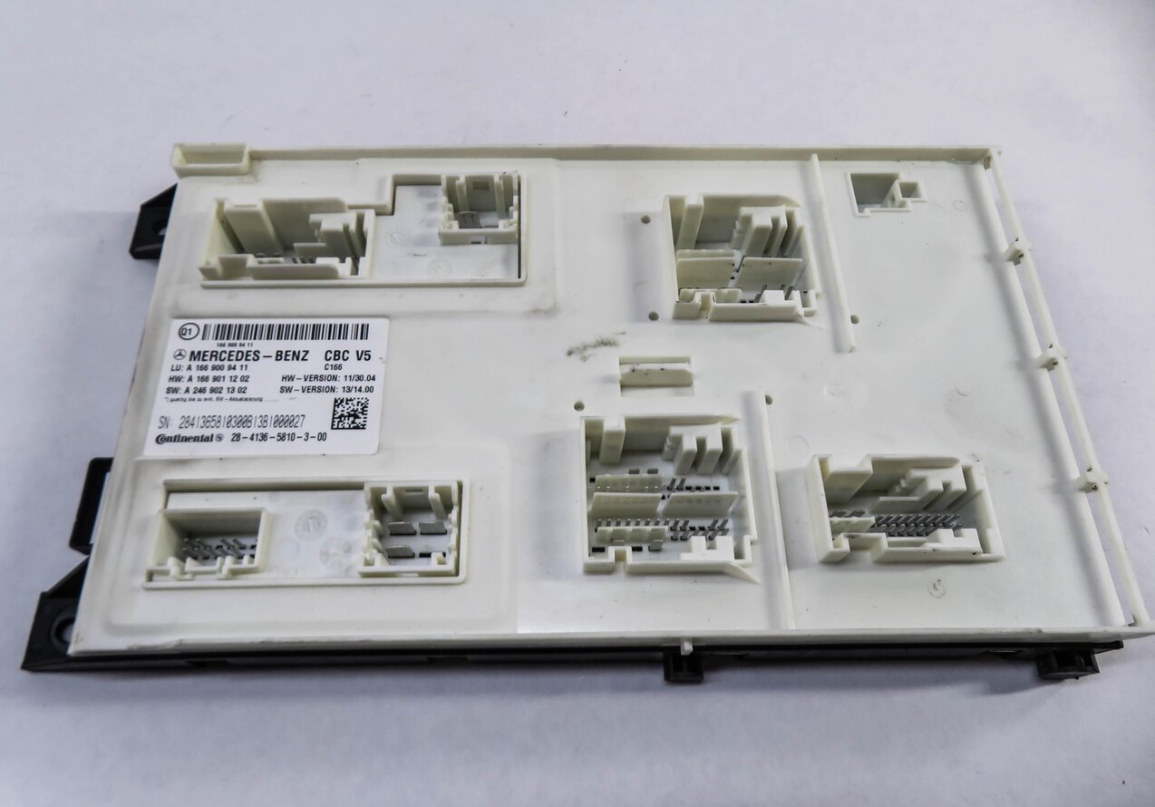 Thumbnail 2: 14-16 MERCEDES GL350 GL450 ML350 ML550 X166 FRONT SIGNAL ACQUISITION MODULE SAM