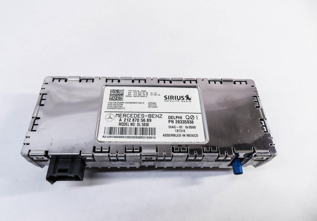 Thumbnail 2: 13-16 MERCEDES C300 C350 E300 E350 E550 GL350 GL450 - SIRIUS SATELLITE MODULE