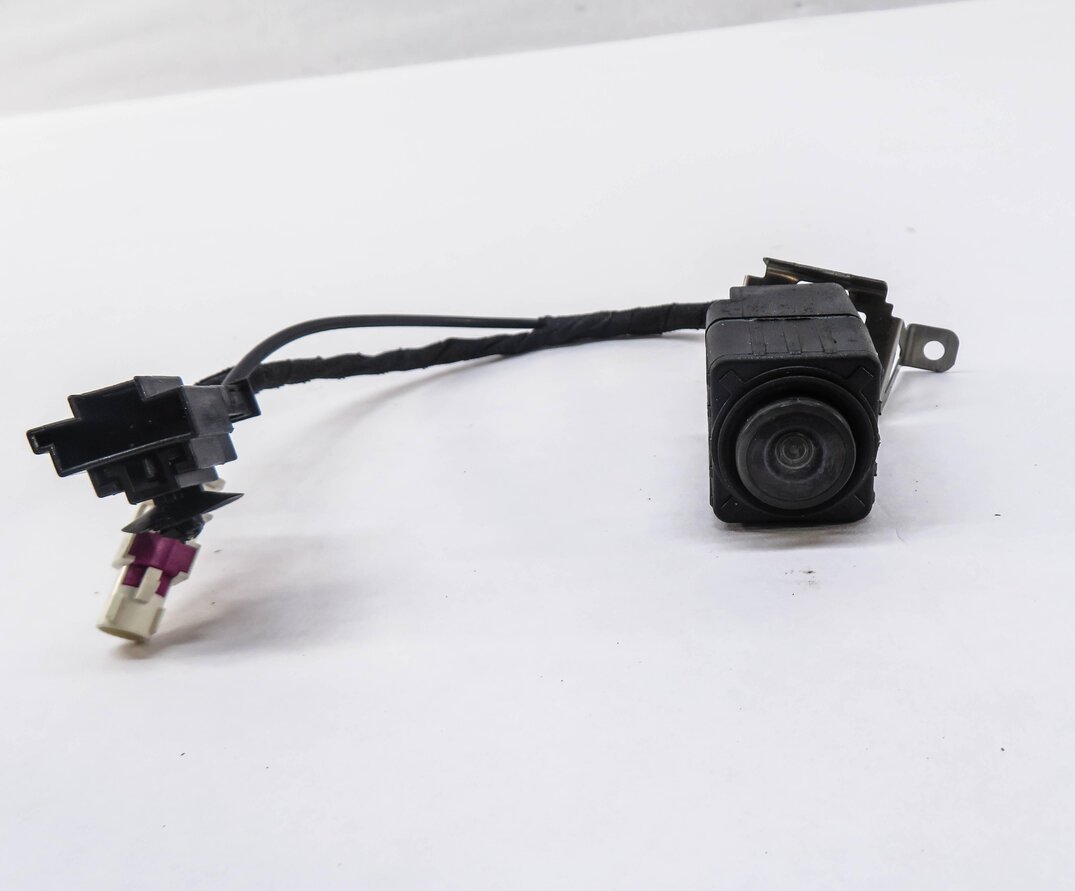 Thumbnail 3: 13-16 MERCEDES GL350 GL450 GL550 GLK ML350 ML550 SL (W166 X166) REARVIEW CAMERA