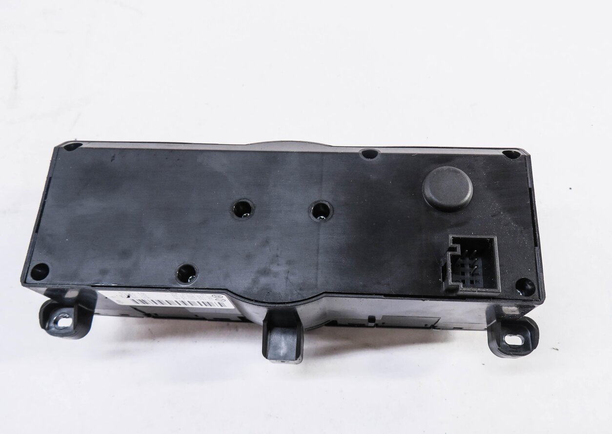 Thumbnail 4: 14-19 MERCEDES GL350 GL450 ML350 ML550 GLE GLS (W166 X166) REAR HEATER CONTROL