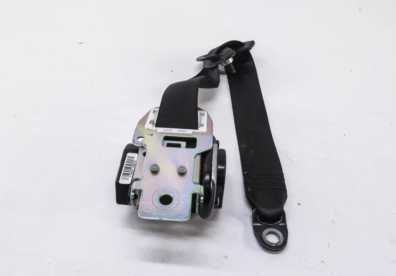 Thumbnail 3: 2014 MERCEDES GL450 (X166) RIGHT REAR SECOND ROW SEAT SEATBELT RETRACTOR (BLACK)